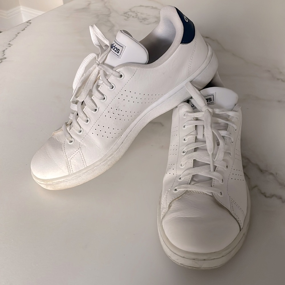 Men’s Adidas sneakers